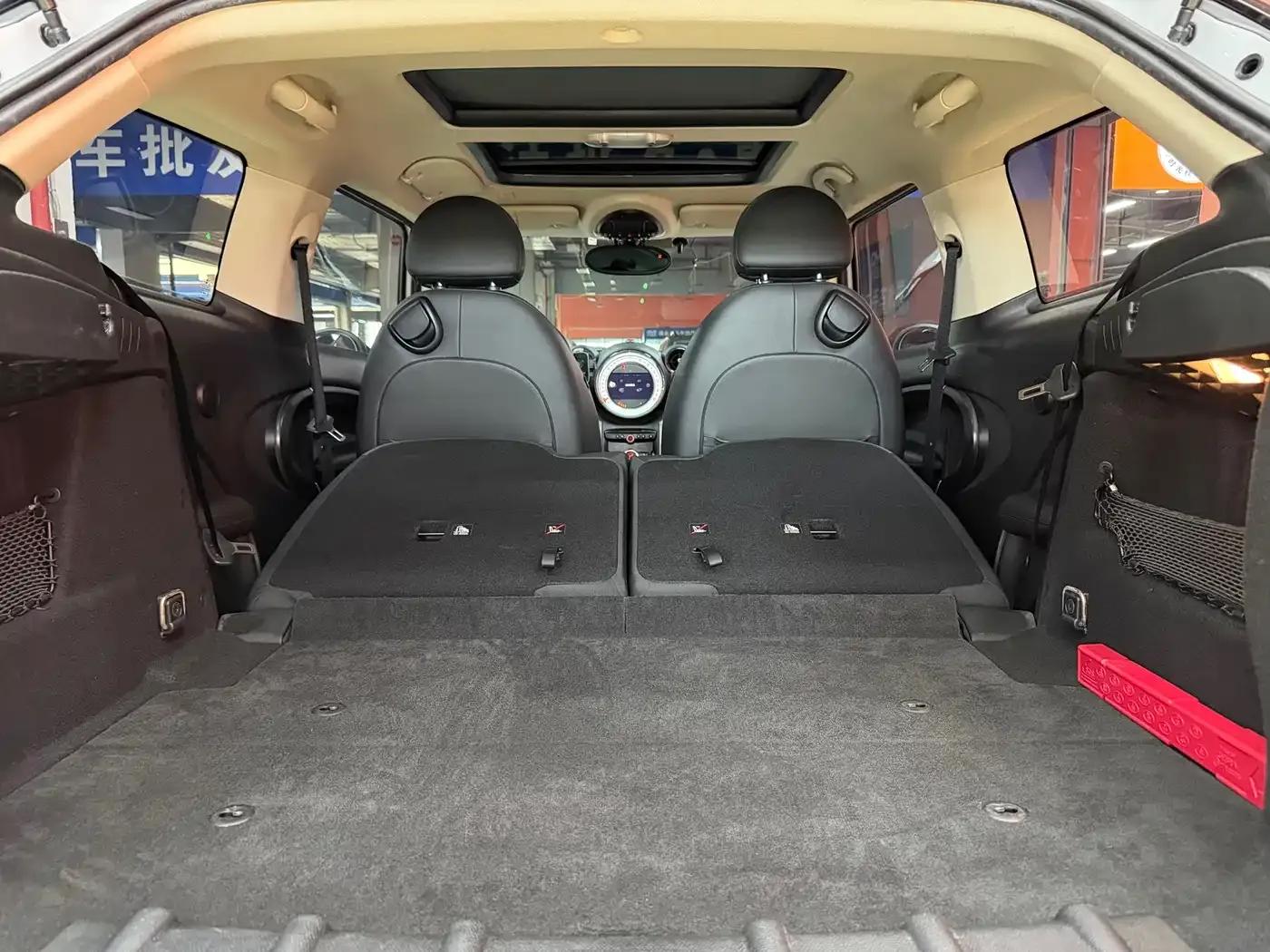 2013 MINI PACEMAN 1.6T COOPER S ALL4 — миниатюра 20