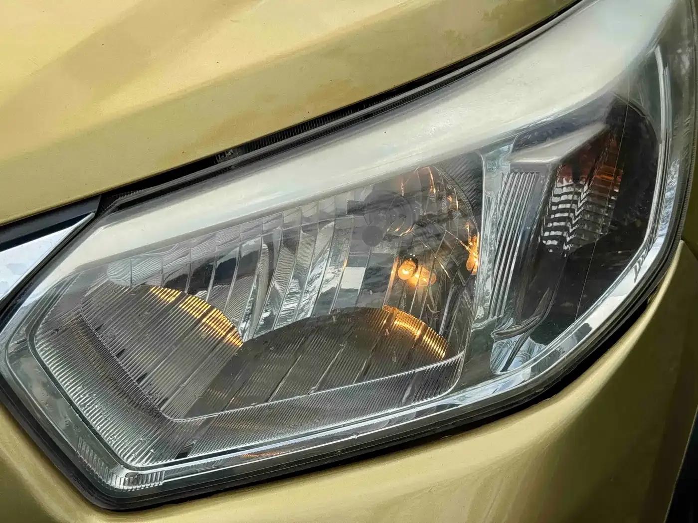 Venucia R50X 2013 1.6L Automatic — миниатюра 20