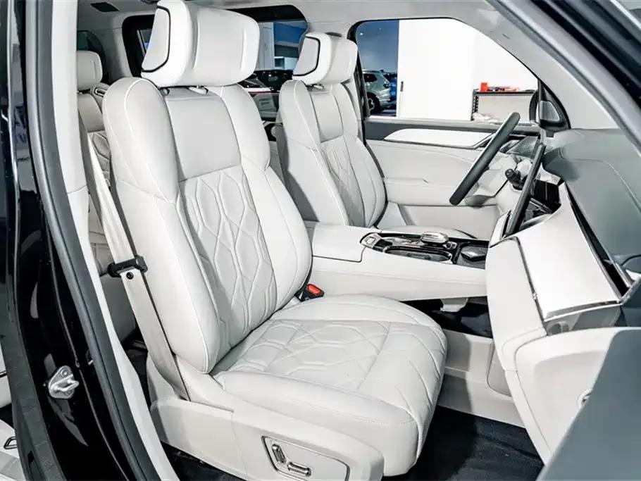 Volvo EM90 2025 Ultra 6-seater — миниатюра 20