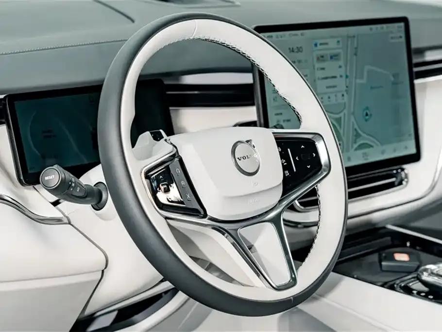 Volvo EM90 2025 Ultra 6-seater — миниатюра 9