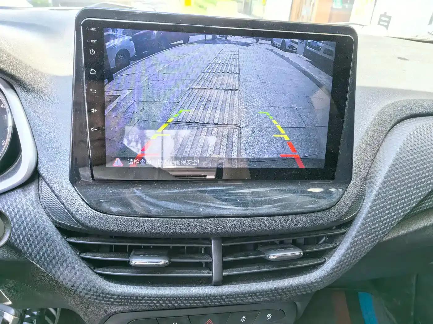 Chevrolet Cruze 2020 325T Automatic Comfort Edition — миниатюра 14