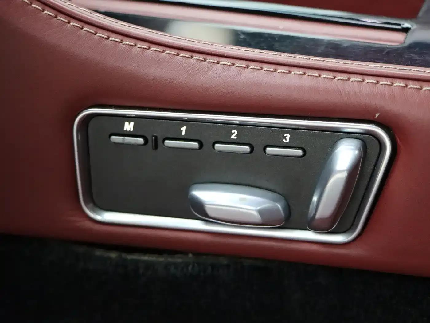 2012 Virage 6.0 Coupe — миниатюра 21