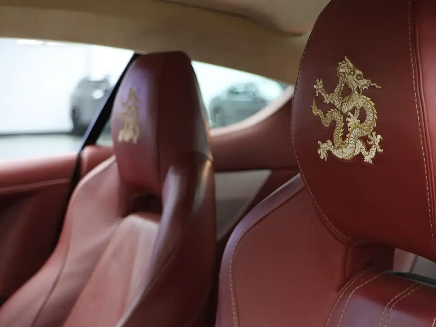 2012 Virage 6.0 Coupe — миниатюра 25
