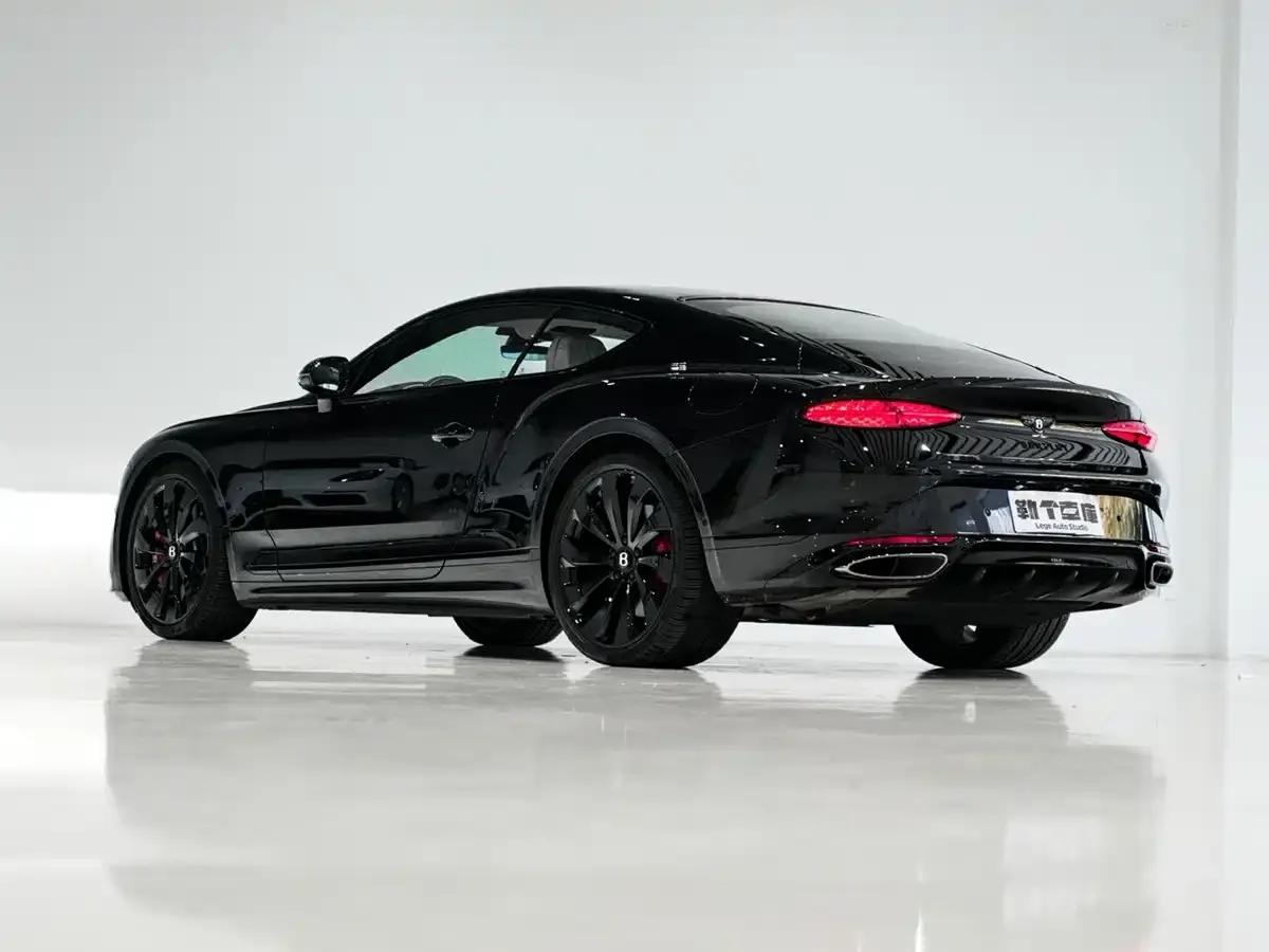 2026 Continental Plug-in Hybrid GT Base Model — миниатюра 4