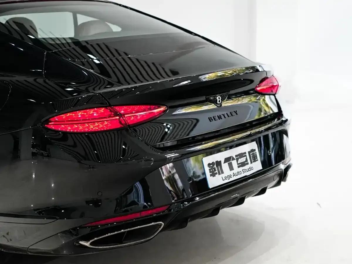 2026 Continental Plug-in Hybrid GT Base Model — миниатюра 10