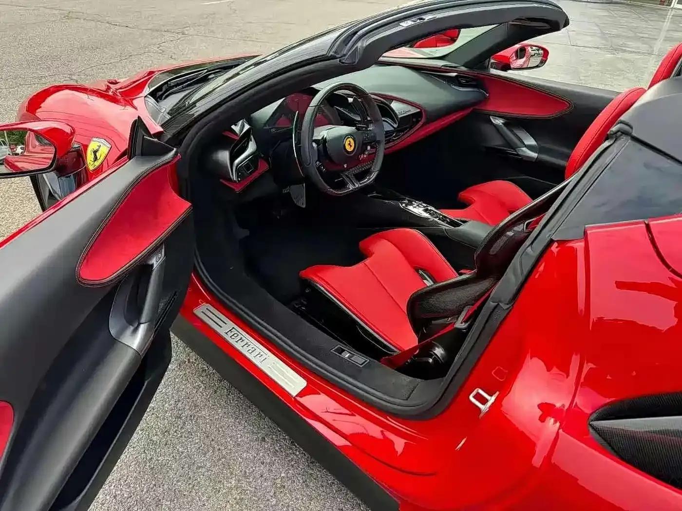 SF90 2021 3.9T V8 Spider — миниатюра 4