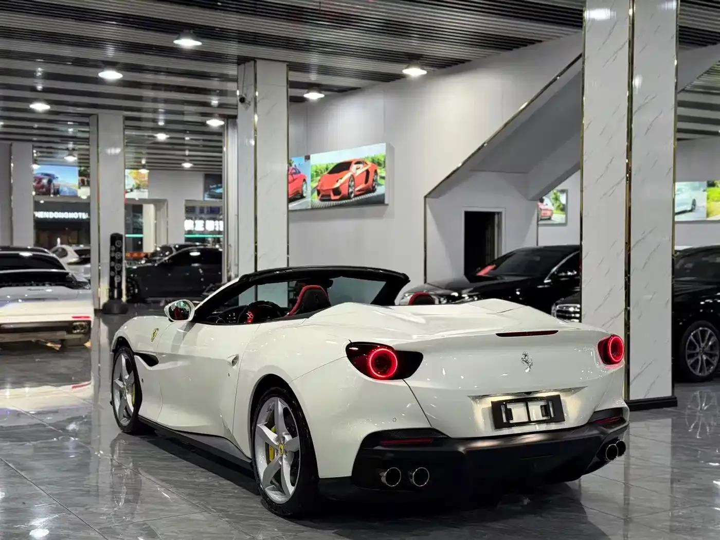 2021 Portofino 3.9T M — миниатюра 24