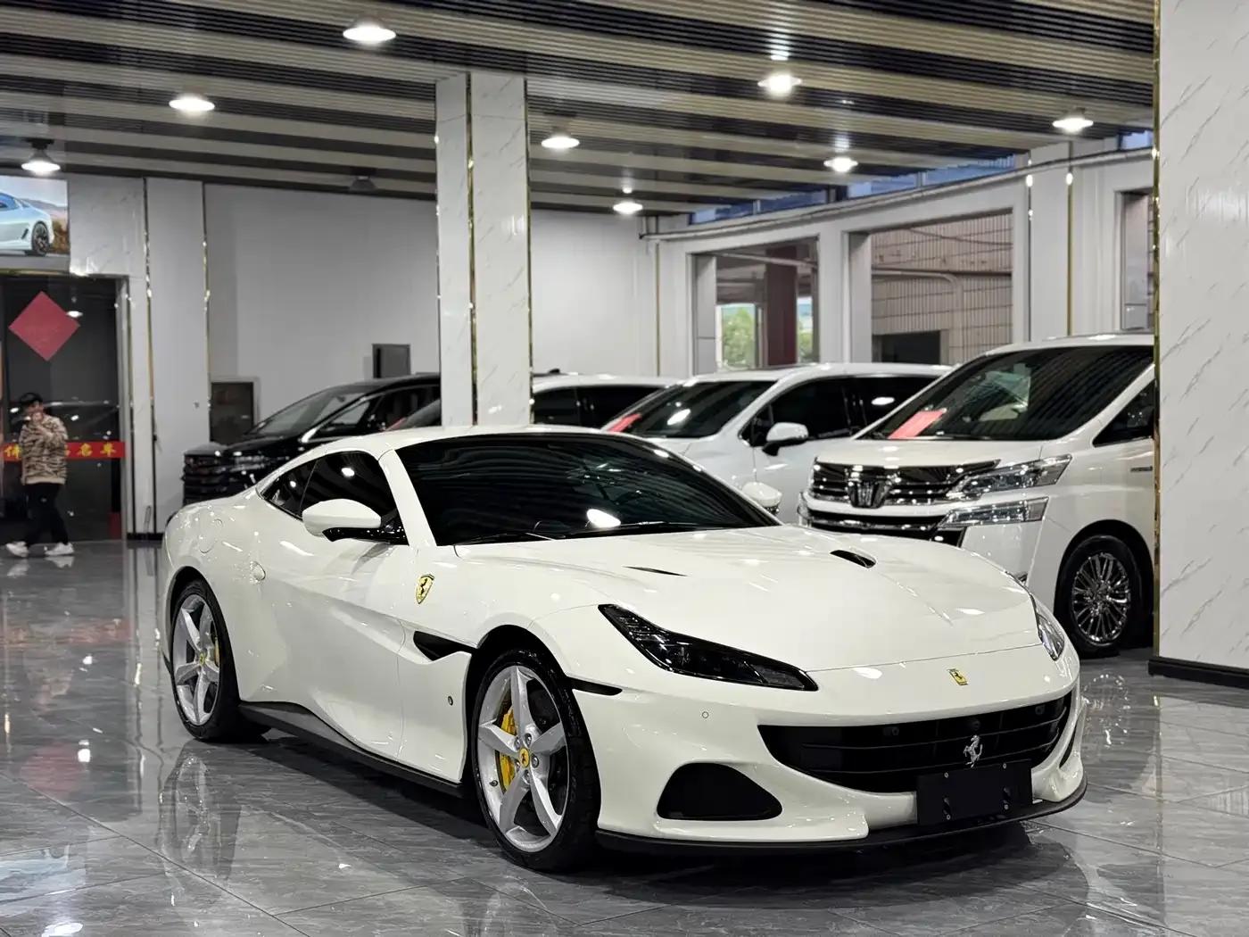2021 Portofino 3.9T M — миниатюра 5