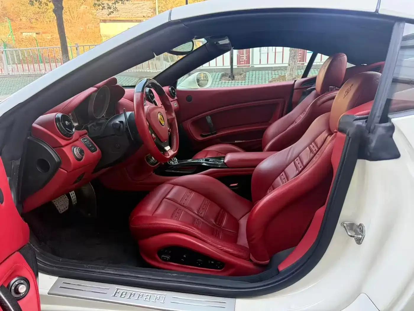California T 2009 4.3L Standard Model — миниатюра 4