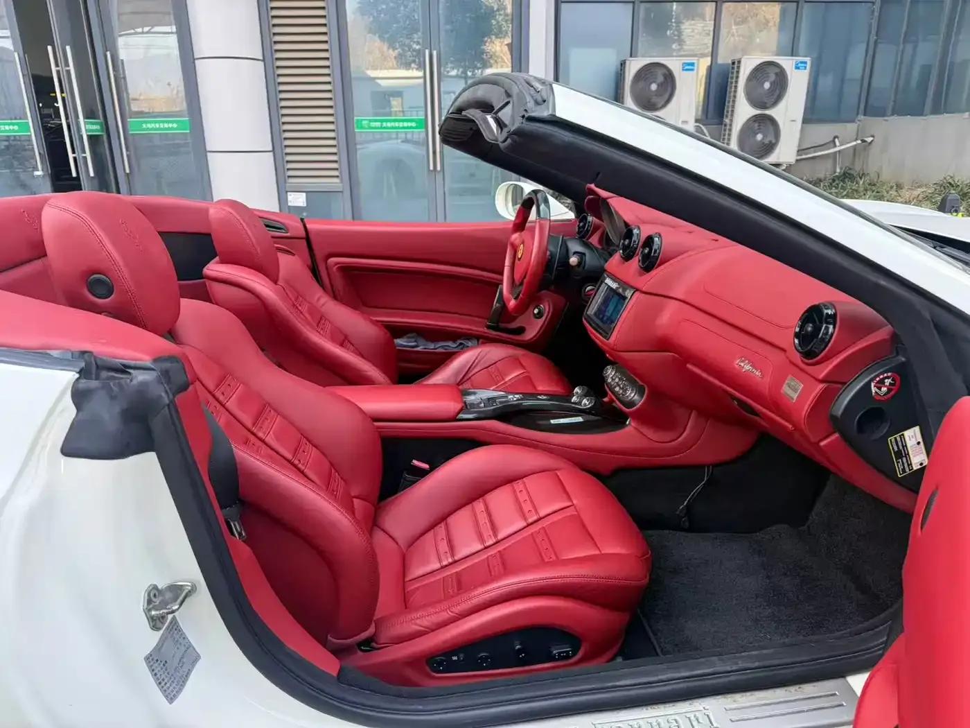 California T 2009 4.3L Standard Model — миниатюра 6