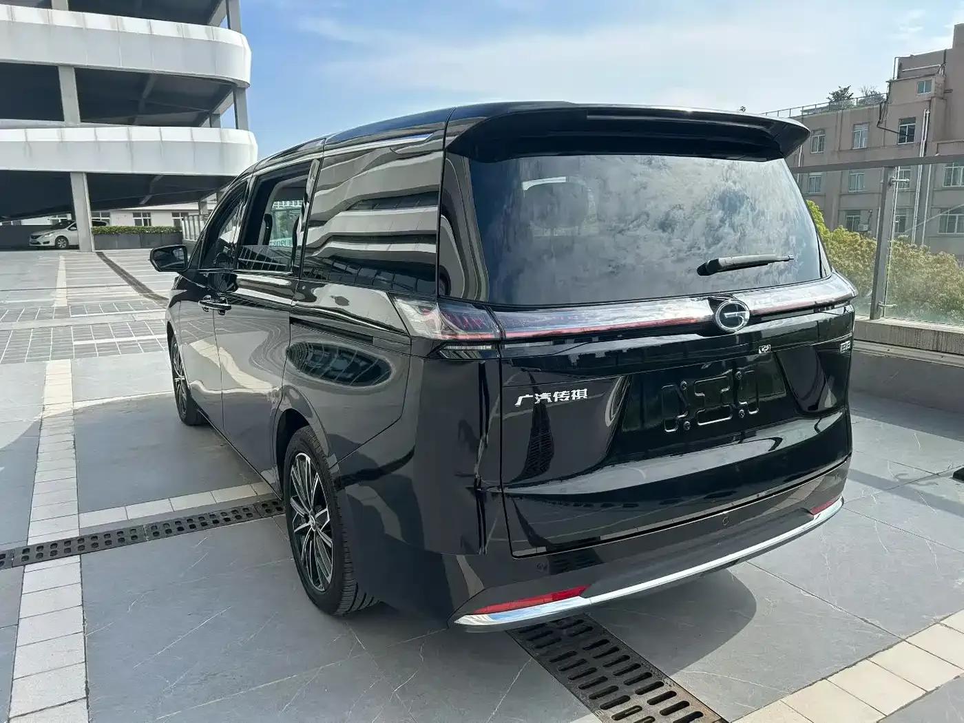 Trumpchi E8 2024 Glory Series 2.0L Glory Edition — миниатюра 4