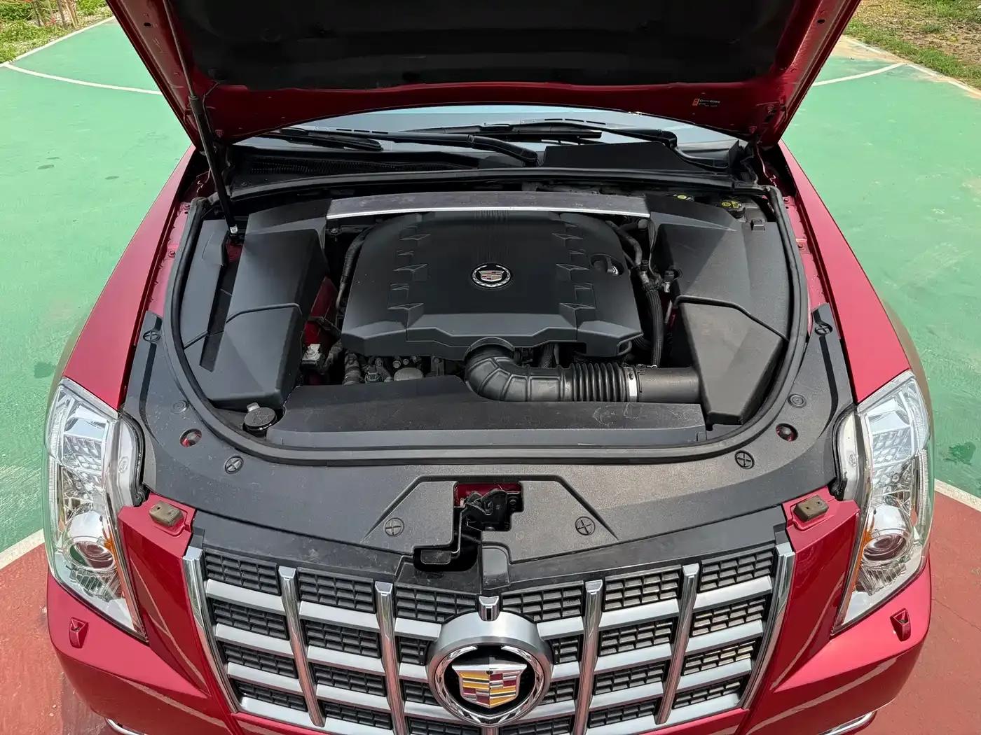 Imported Cadillac CTS 2012 3.0L Luxury Sport Edition — миниатюра 18