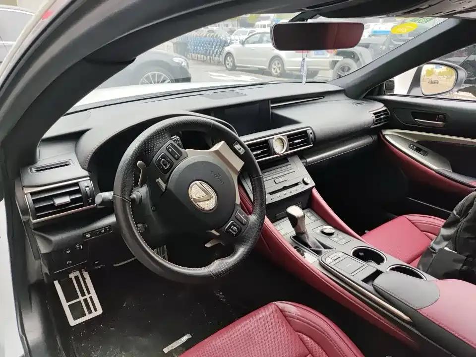 Lexus RC 2016 200t F SPORT Edition — миниатюра 5