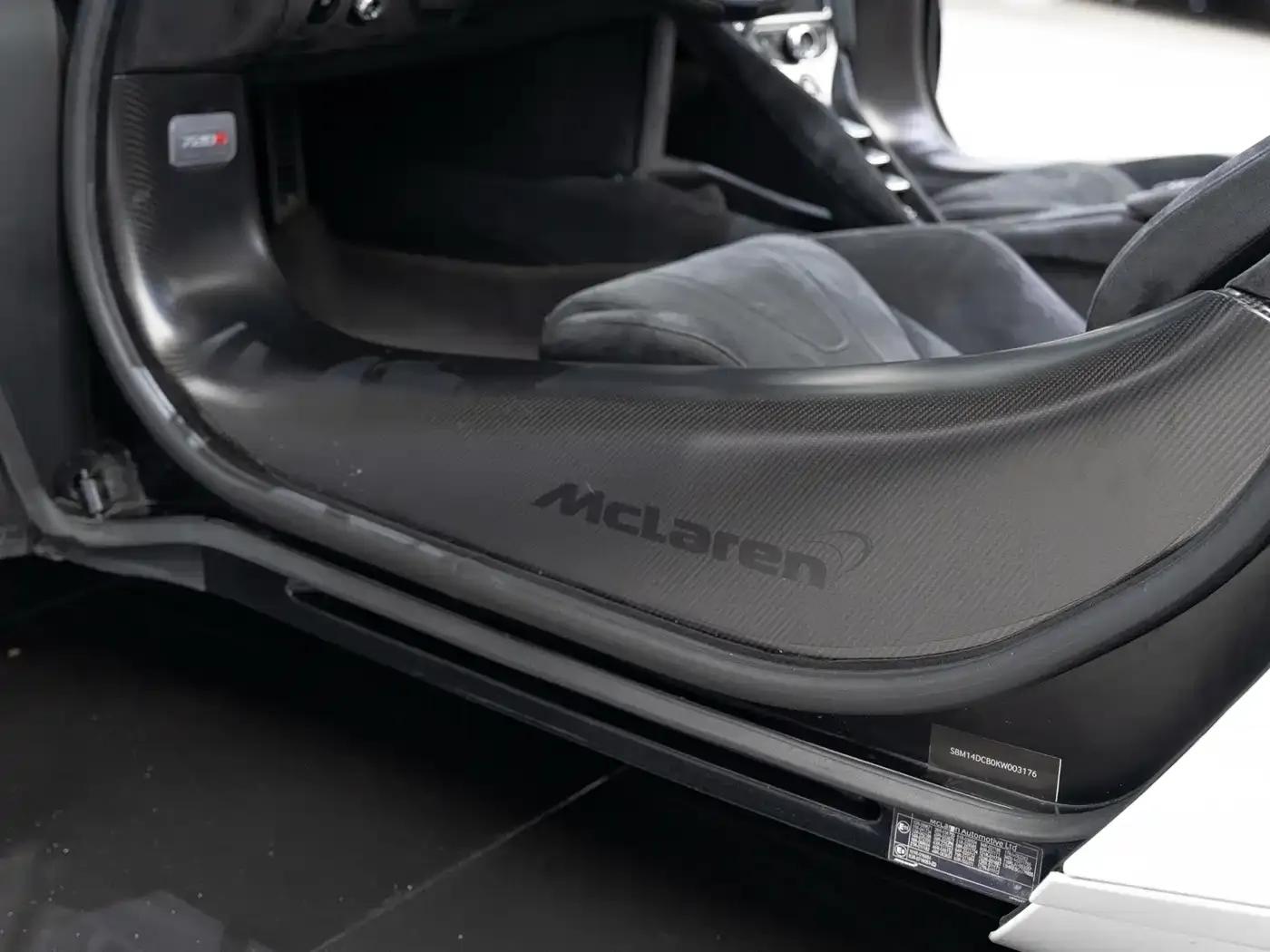 McLaren 720S 2019 4.0T Coupe — миниатюра 7