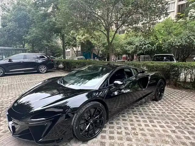 Artura 2023 3.0T Hybrid Standard Model