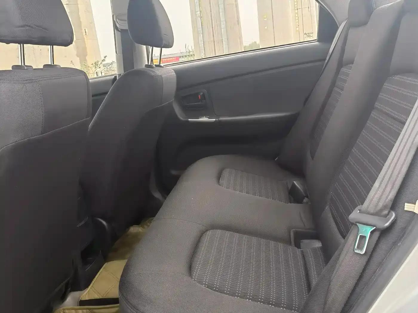 2010 Cerato 1.6L AT GLS — миниатюра 9
