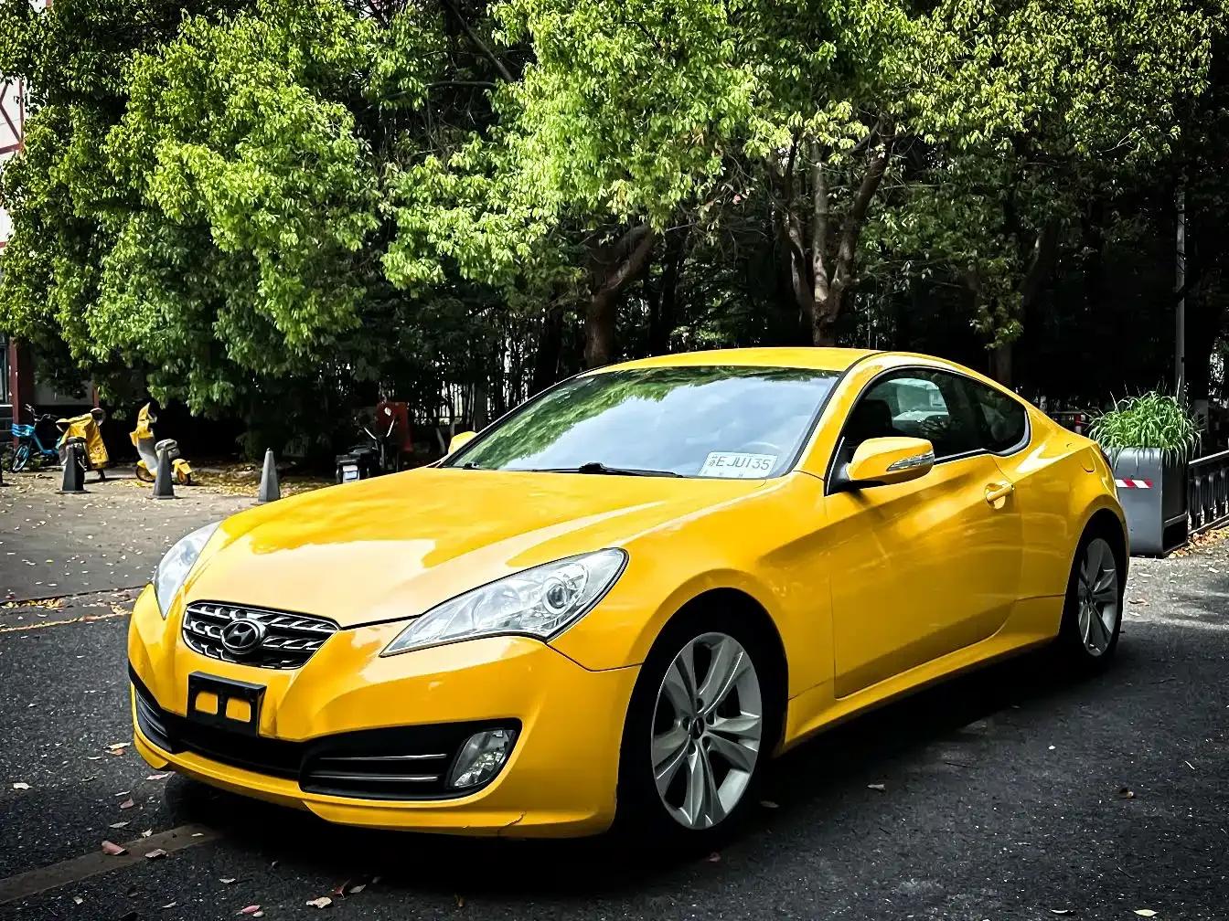 Genesis Coupe 2009 2.0T Manual Sport Edition — миниатюра 1