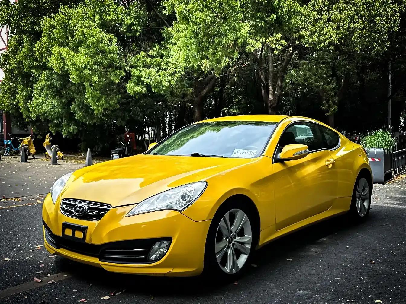 Genesis Coupe 2009 2.0T Manual Sport Edition — миниатюра 7