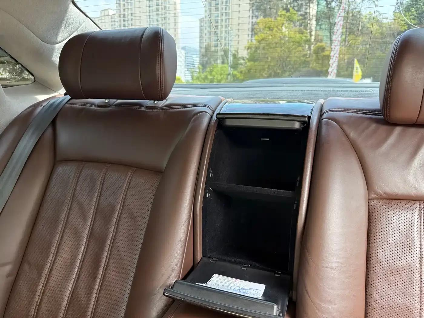 Equus 2009 3.8 Premium Edition — миниатюра 21