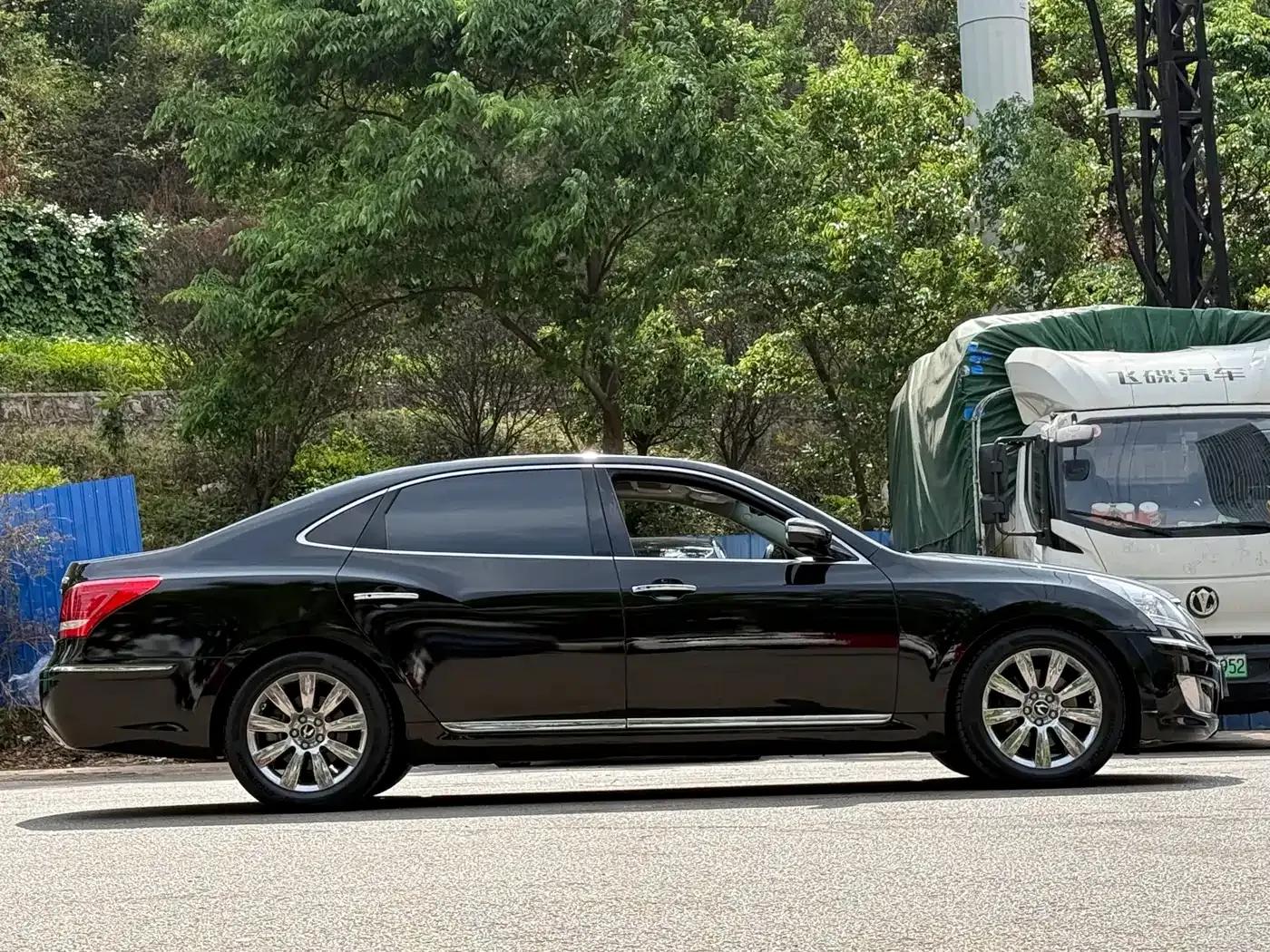 Equus 2009 3.8 Premium Edition — миниатюра 4