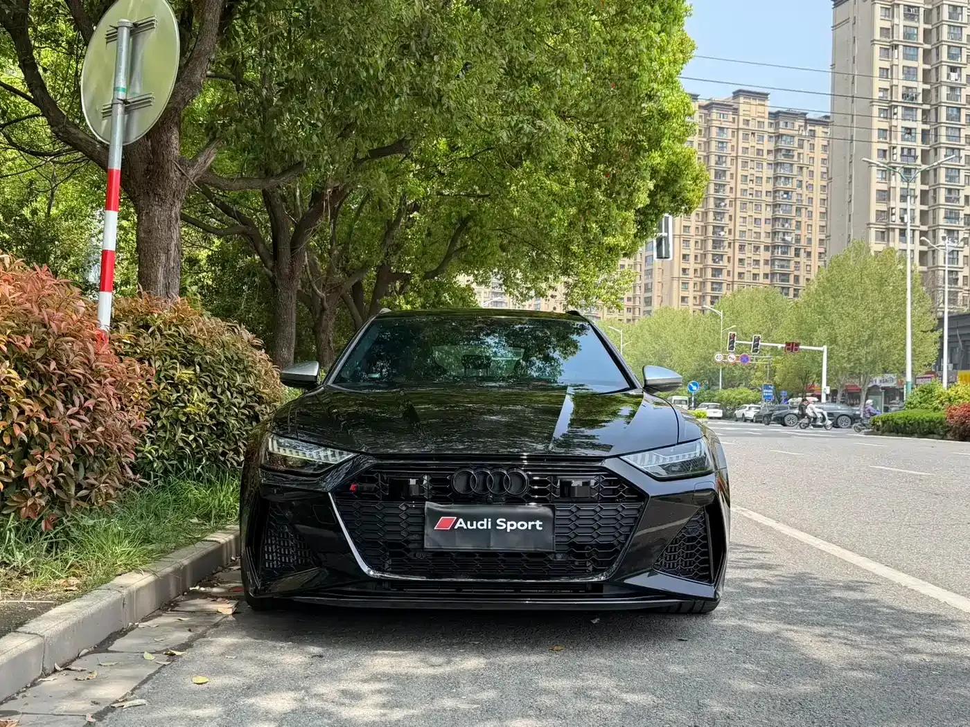 2021 Audi RS 6 RS 6 4.0T Avant — миниатюра 2