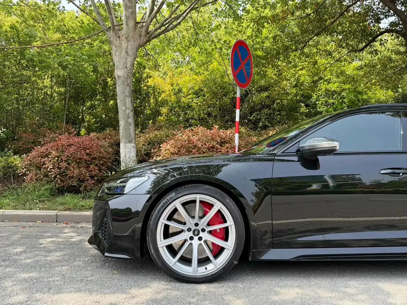 2021 Audi RS 6 RS 6 4.0T Avant — миниатюра 4