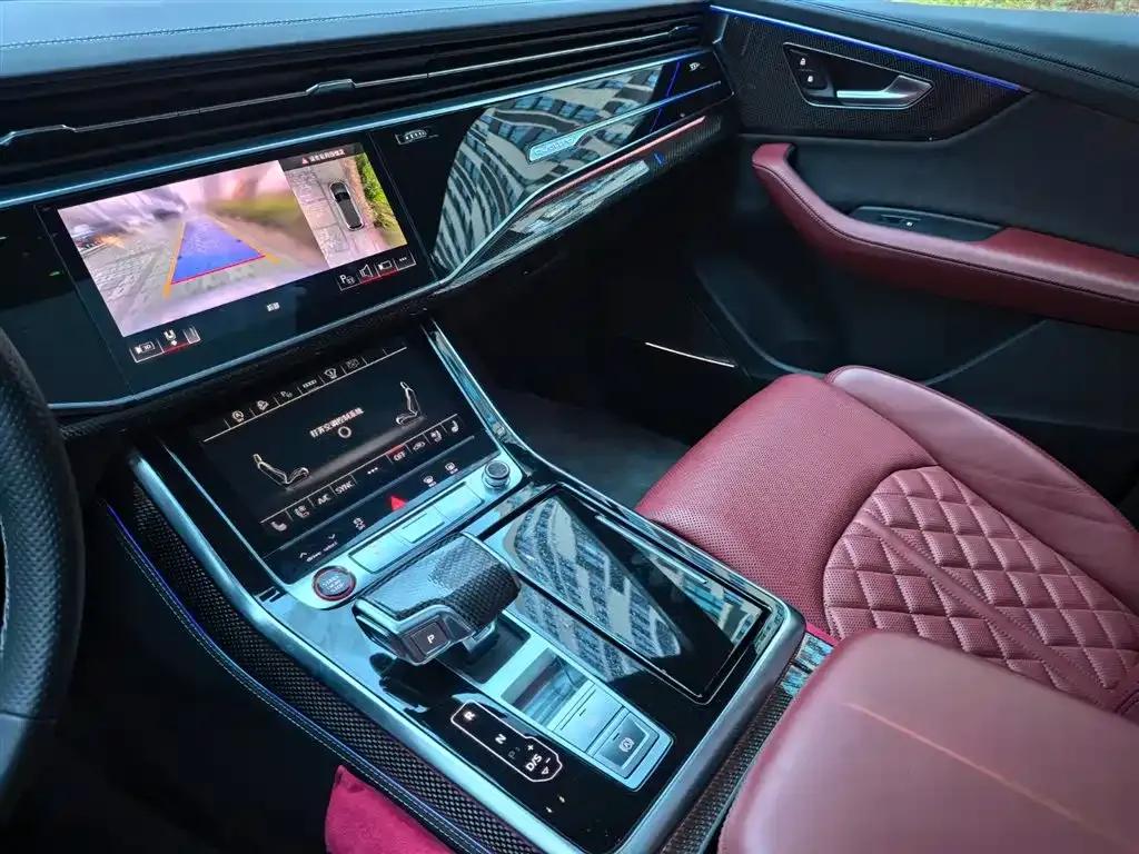 Audi SQ7 2024 4.0 TFSI Dark Knight Edition — миниатюра 7