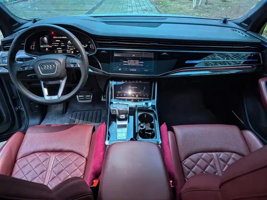 Audi SQ7 2024 4.0 TFSI Dark Knight Edition — миниатюра 10