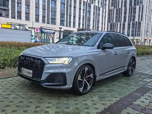 Audi SQ7 2024 4.0 TFSI Dark Knight Edition