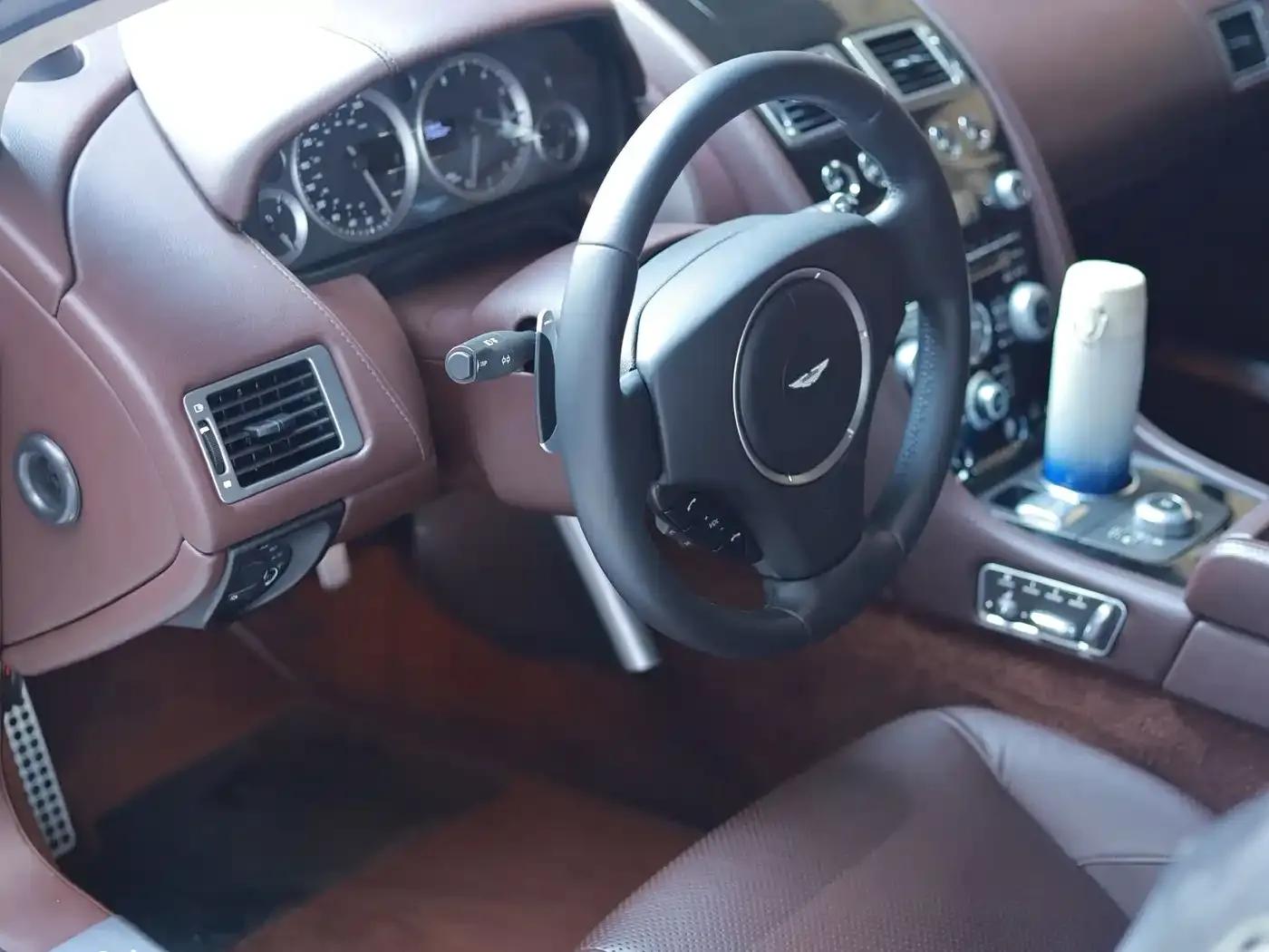 2015 Rapide 6.0L S — миниатюра 4
