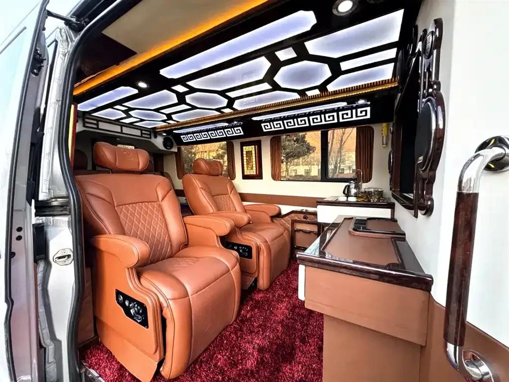 2018 Sprinter 3.5L Automatic — миниатюра 8