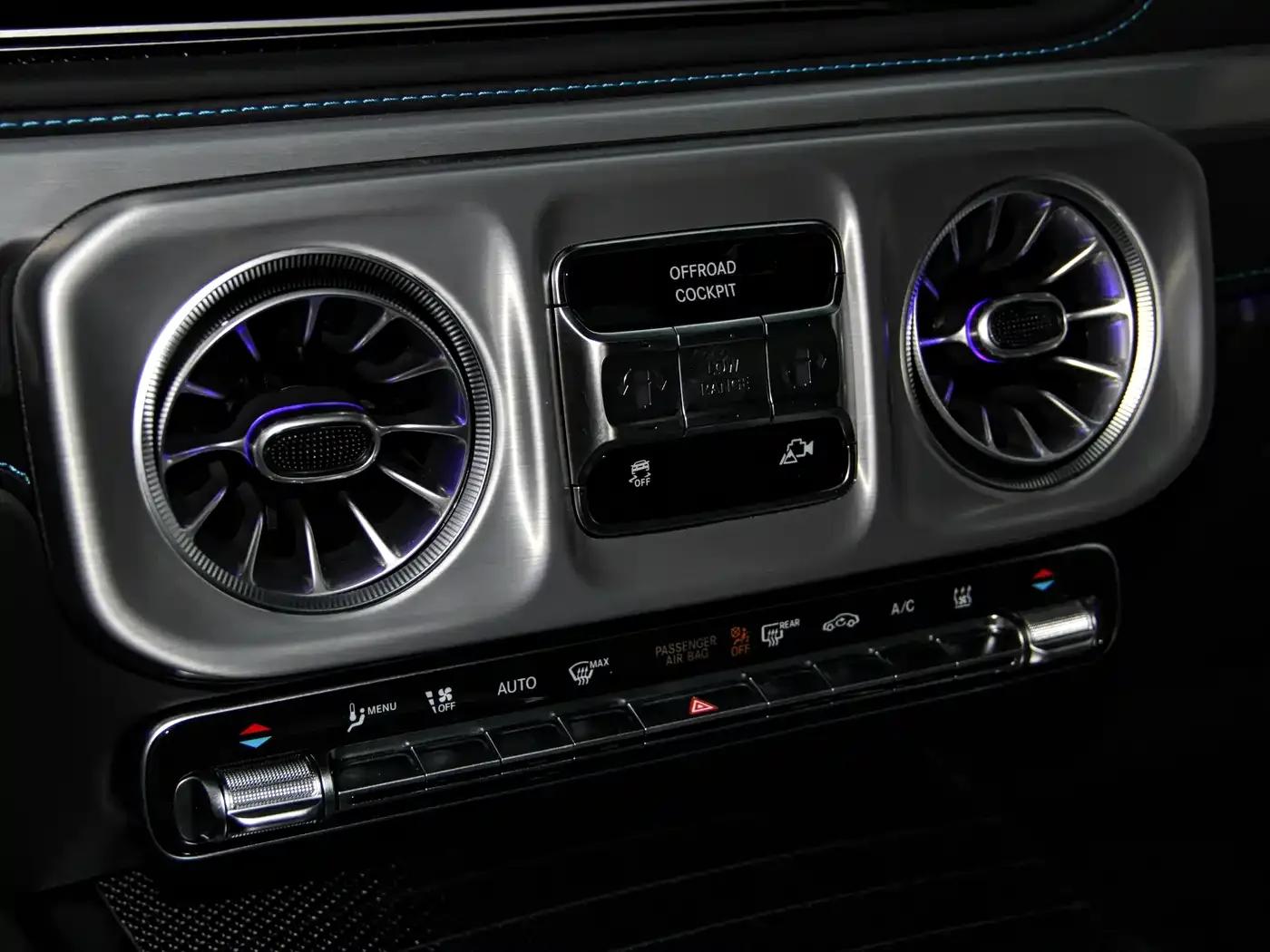 Mercedes-Benz G-Class PHEV 2025 G580 First Edition — миниатюра 11