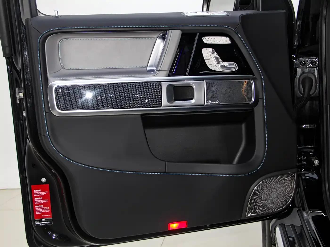 Mercedes-Benz G-Class PHEV 2025 G580 First Edition — миниатюра 28