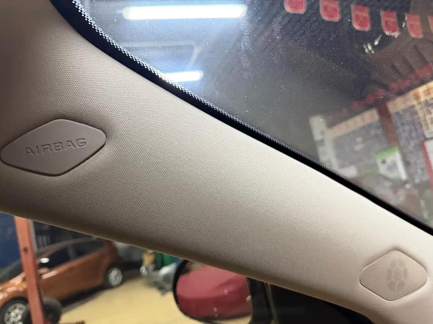 Enclave 2014 3.6L 2WD Elite Comfort — миниатюра 21