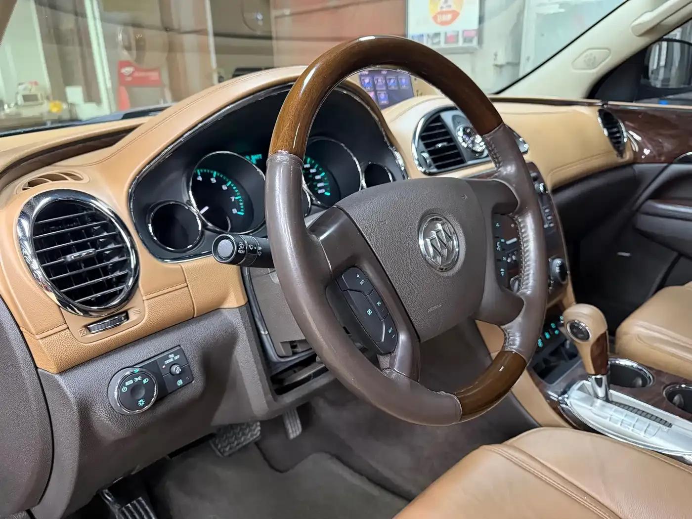 Enclave 2014 3.6L 2WD Elite Comfort — миниатюра 9