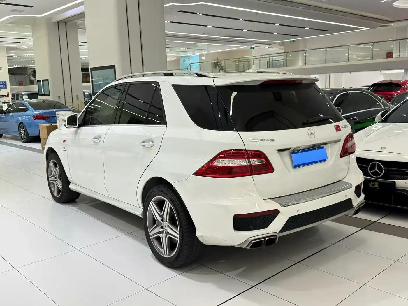 2014 Mercedes-Benz M-Class AMG ML 63 — миниатюра 5