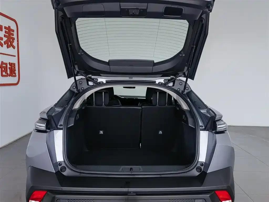 Peugeot 408X 2023 Gravity Edition — миниатюра 16