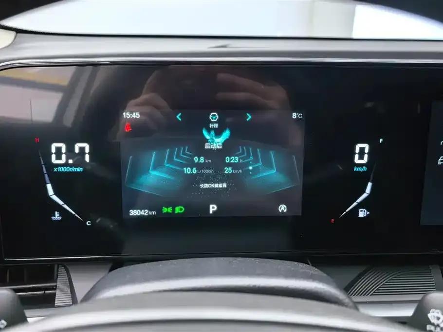 Bestune T55 2022 1.5T Automatic Super Edition — миниатюра 14