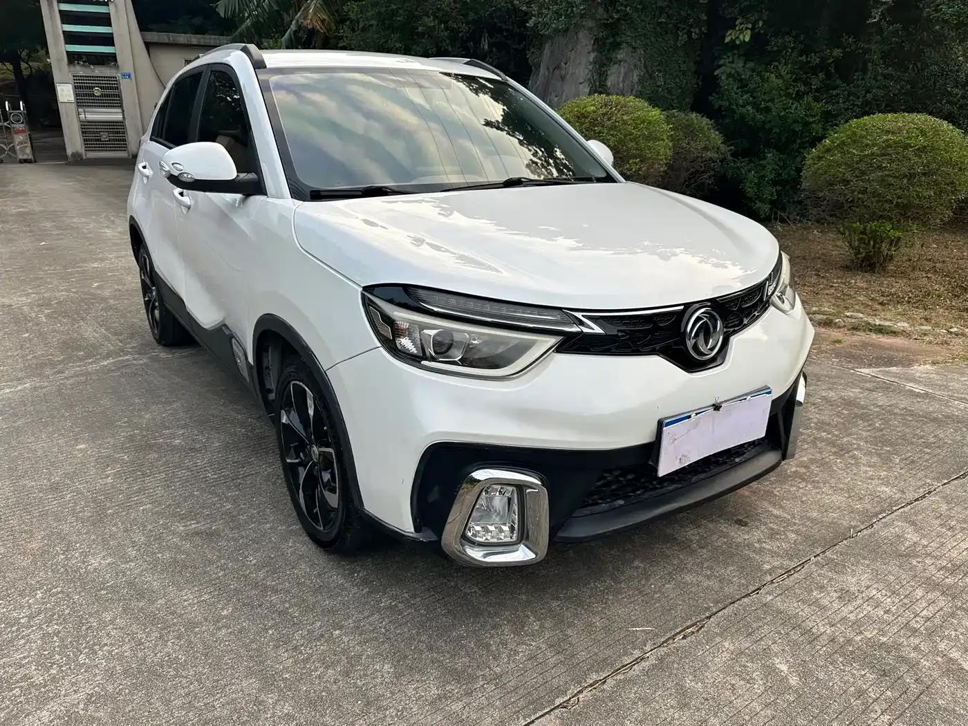 Dongfeng Fengshen AX4 2017 1.6L Manual Trendy Edition — миниатюра 3