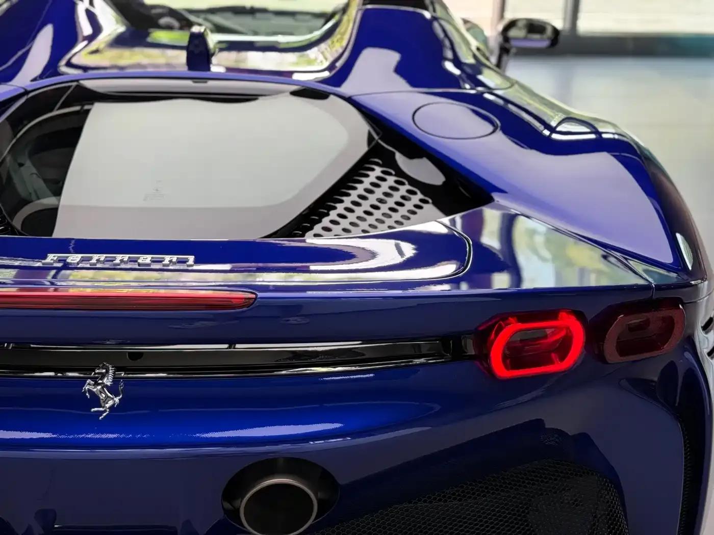 SF90 2021 3.9T V8 Spider — миниатюра 8