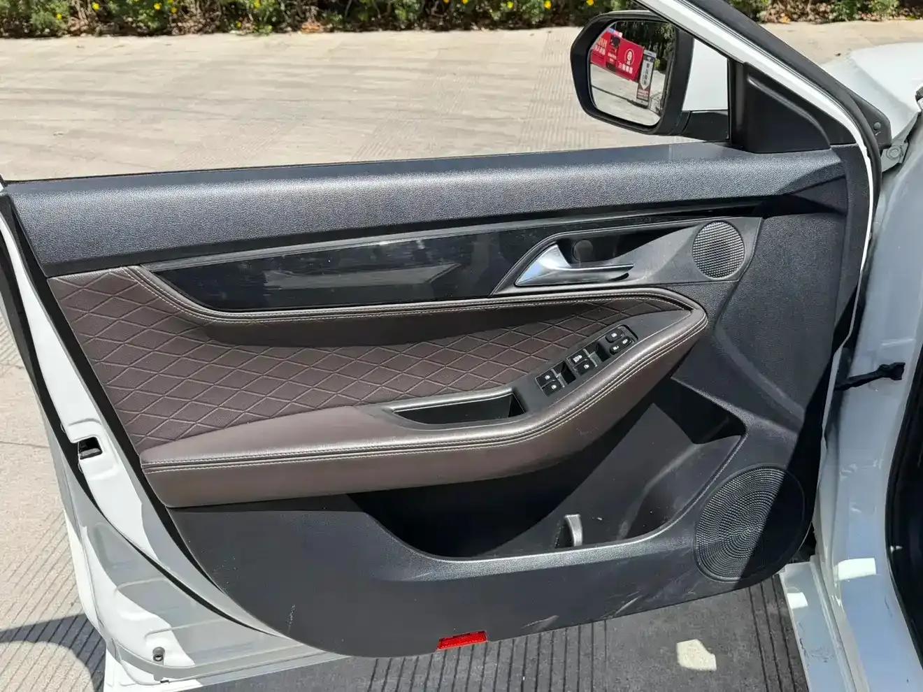 Jiayue A5 2020 1.5T CVT Premium Edition — миниатюра 4
