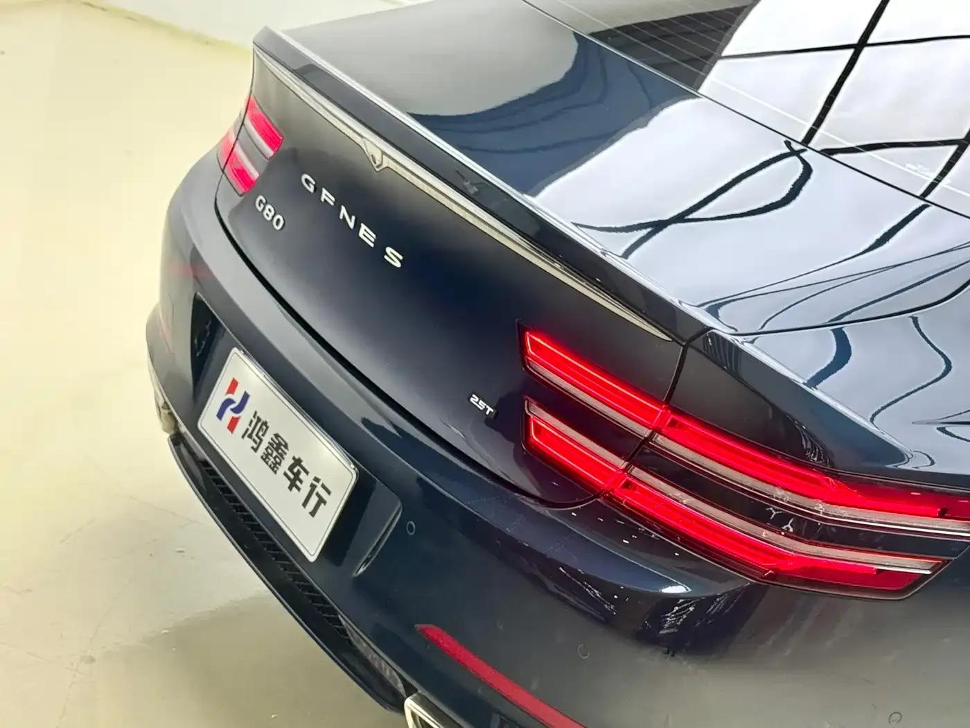 Genesis G80 2023 2.5T Rear-Wheel Drive Luxury Edition — миниатюра 7