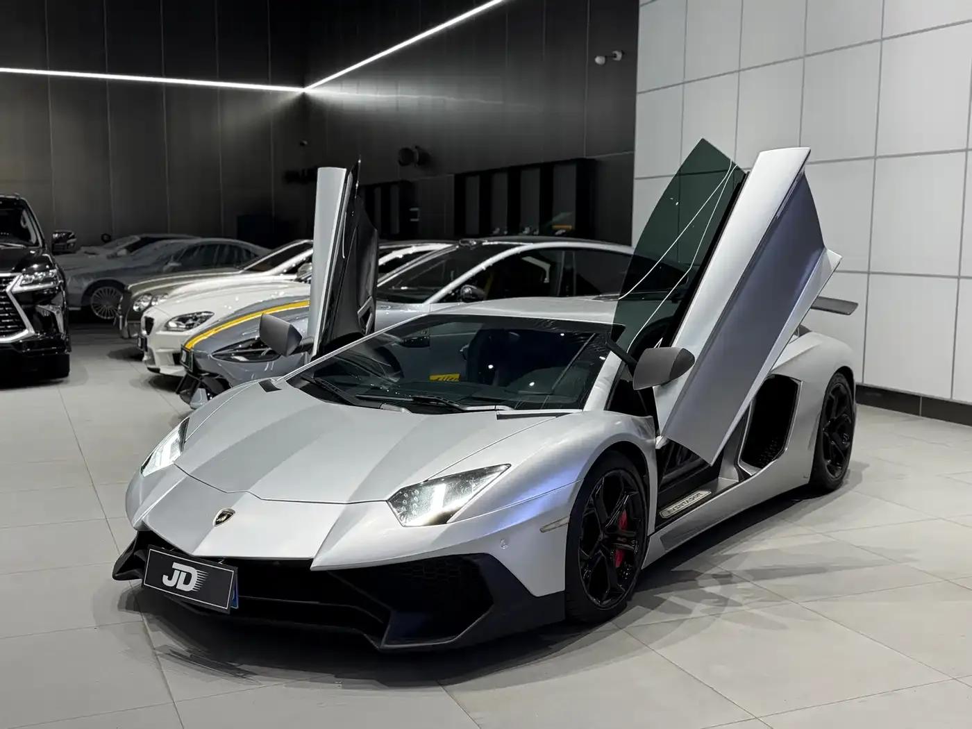 2011 Aventador LP 700-4 — миниатюра 1
