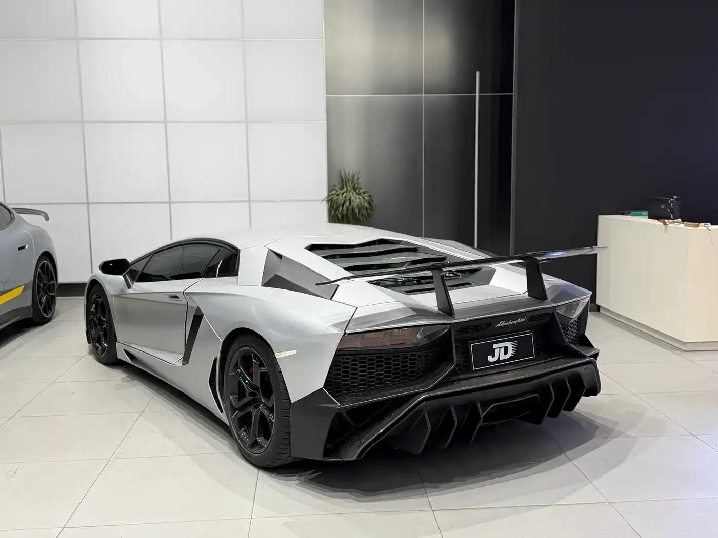 2011 Aventador LP 700-4 — миниатюра 8