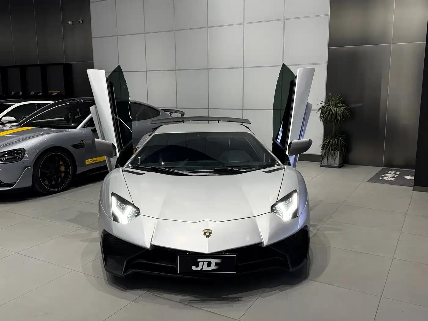 2011 Aventador LP 700-4 — миниатюра 10