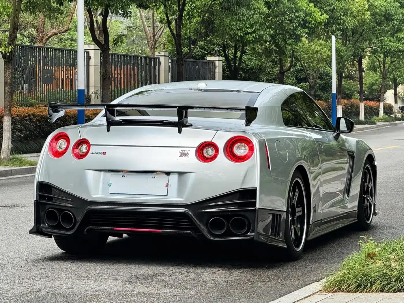 2012 Nissan GT-R 3.8T Premium Edition — миниатюра 15