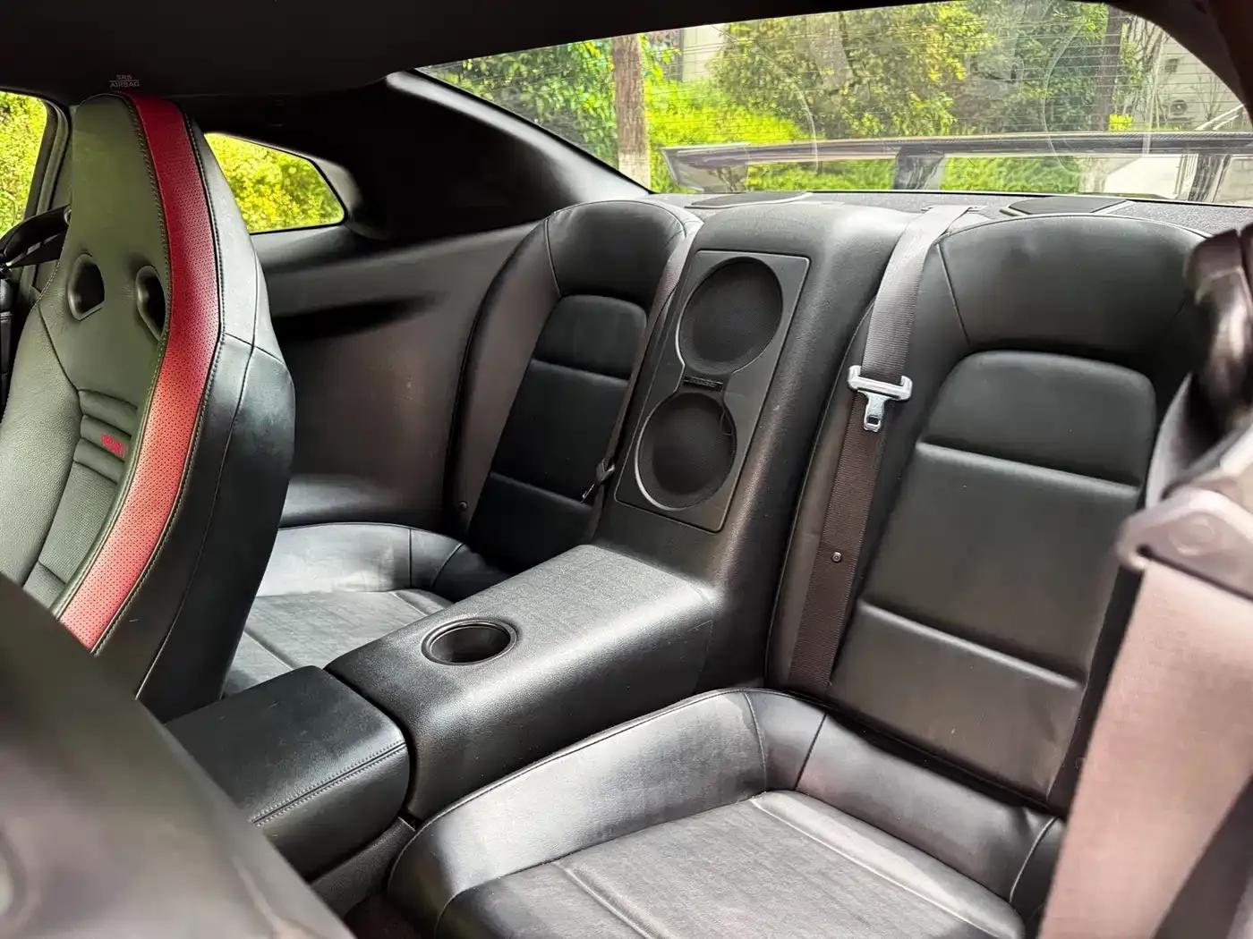 2012 Nissan GT-R 3.8T Premium Edition — миниатюра 6