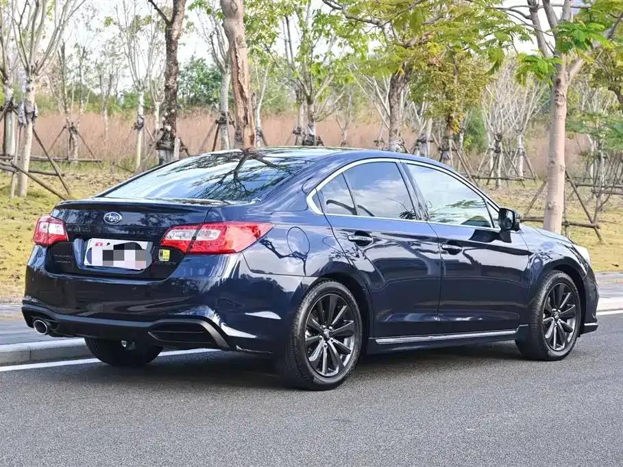 Legacy 2019 2.5i AWD Glory Edition EyeSight — миниатюра 4