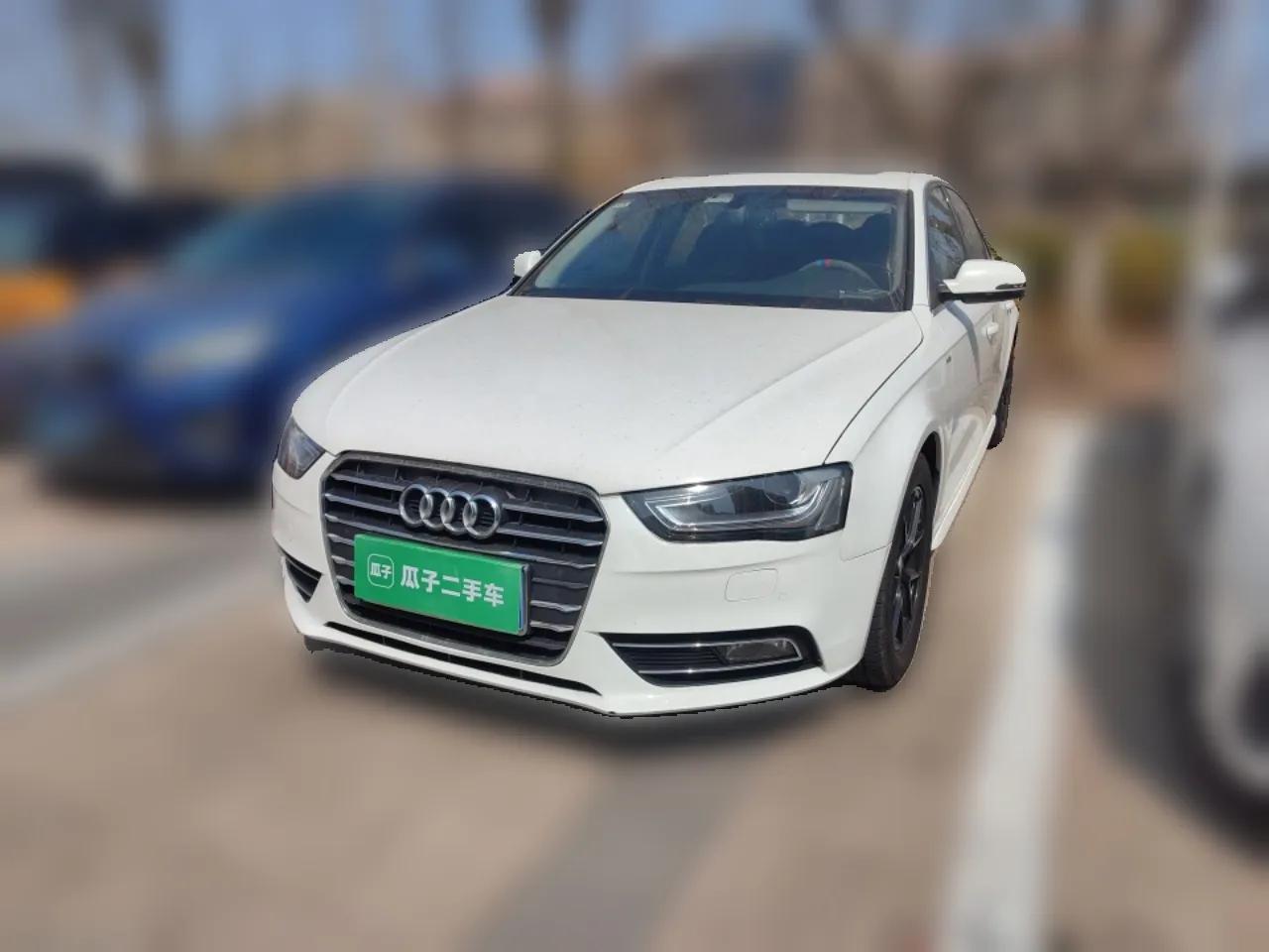 Audi A4L 2013 35 TFSI Automatic Standard Model — миниатюра 1