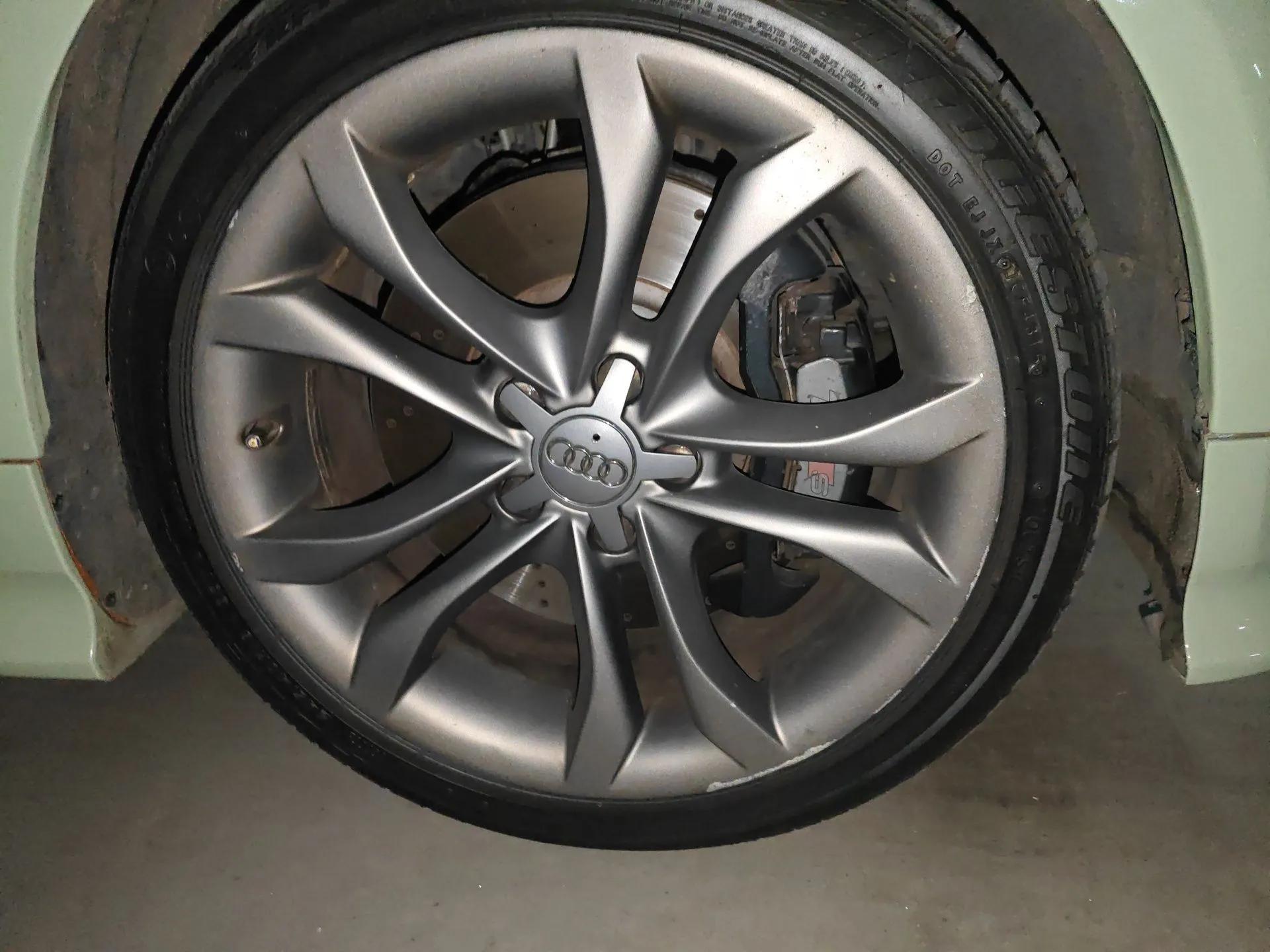 Audi TTS 2011 TTS Coupe 2.0TFSI quattro — миниатюра 8